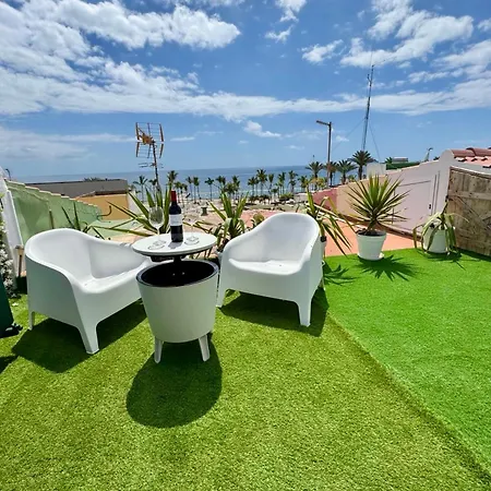 Casa Caracolas 펜션 Castillo del Romeral